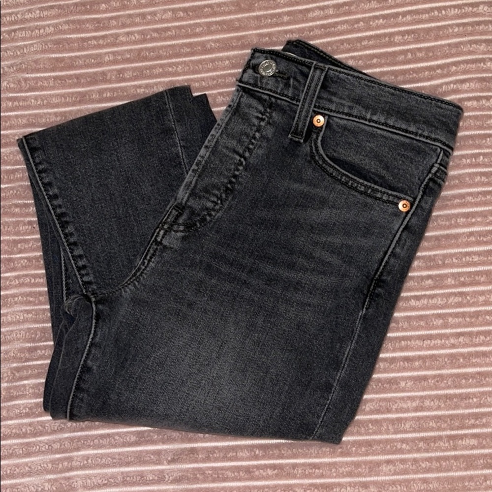 LEVI BLACK JEANS